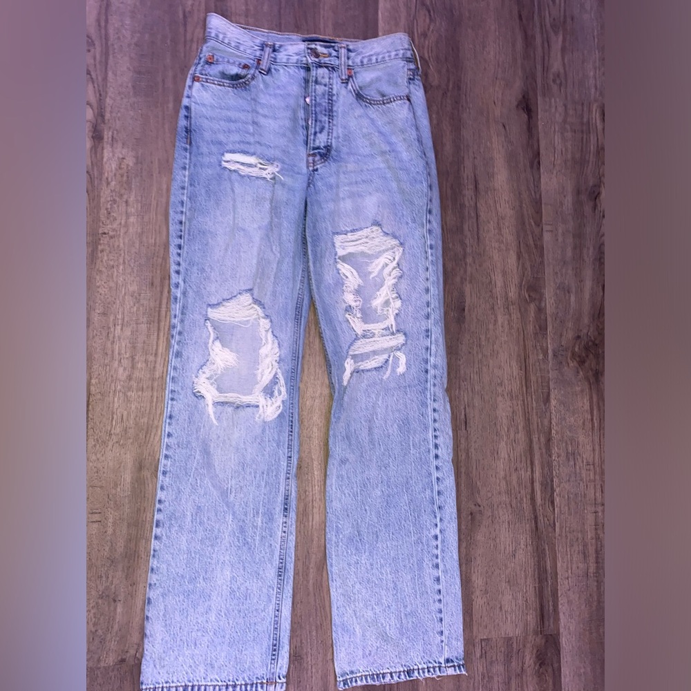Aeropostale 90's Baggy Light Wash Jeans
